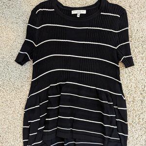 Short Sleeve Stripped Top